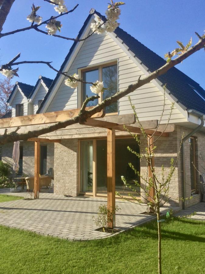 Moorblick! Grosse Dachwohnung Mit Kamin Und Sauna Leck Bagian luar foto