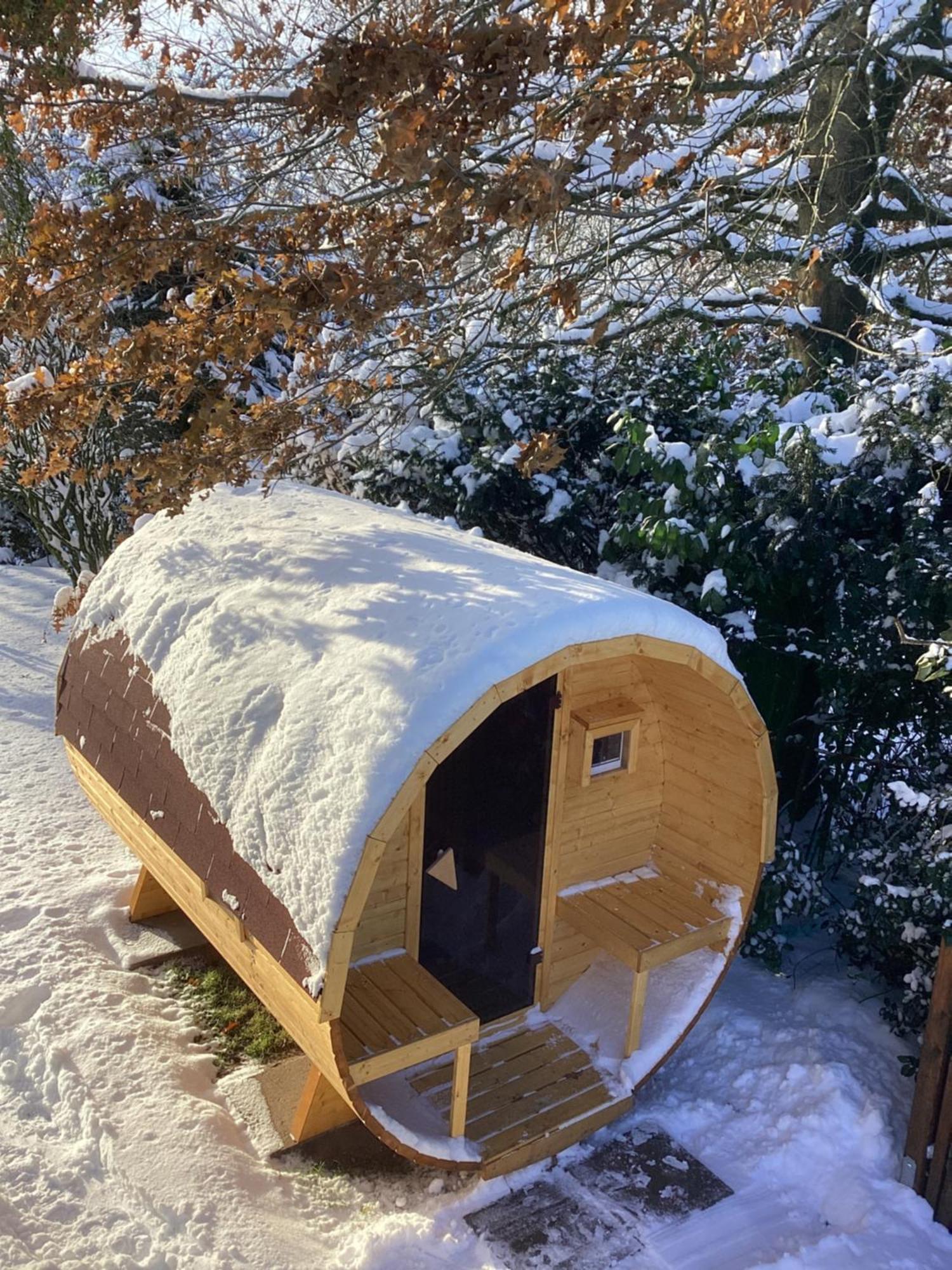Moorblick! Grosse Dachwohnung Mit Kamin Und Sauna Leck Bagian luar foto