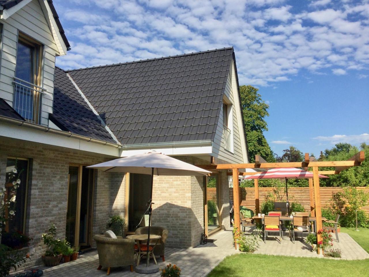 Moorblick! Grosse Dachwohnung Mit Kamin Und Sauna Leck Bagian luar foto